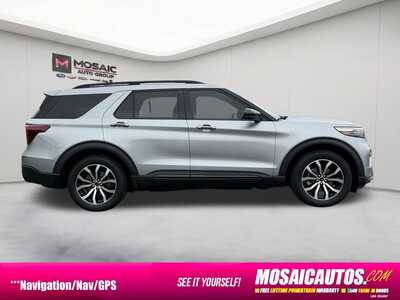 2020 Ford Explorer, $24190. Photo 8