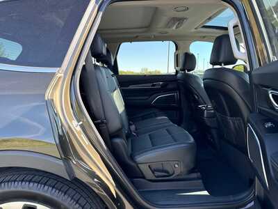 2020 Kia Telluride, $26490. Photo 12