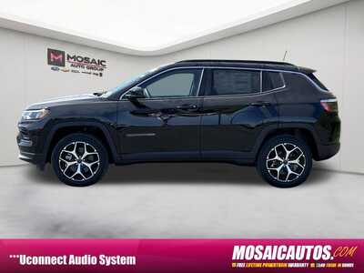 2026 Jeep Compass, $29294. Photo 4