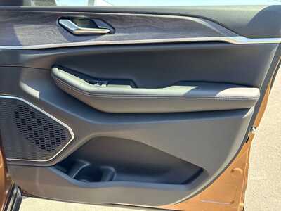 2026 Jeep Grand Cherokee L, $45811. Photo 9