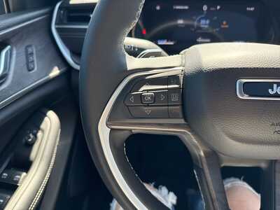 2024 Jeep Grand Cherokee, $37990. Photo 12