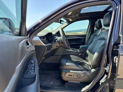 2024 Jeep Grand Cherokee, $37990. Photo 6