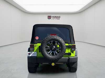 2013 Jeep Wrangler Unlimited, $20990. Photo 5