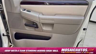 2005 Ford Explorer, $4390. Photo 9