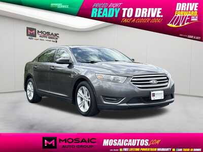 2015 Ford Taurus, $5190. Photo 1