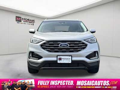 2019 Ford Edge, $10690. Photo 2