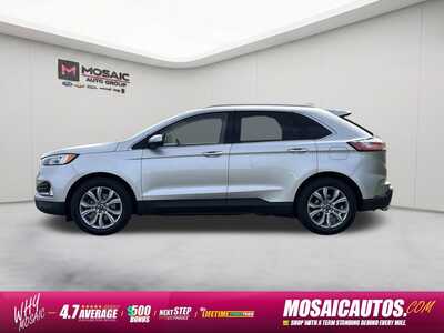 2019 Ford Edge, $10690. Photo 4