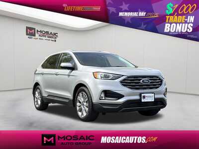 2019 Ford Edge, $10690. Photo 1