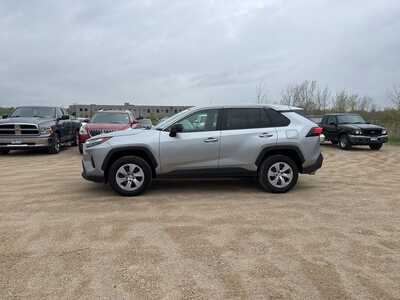 2024 Toyota RAV4, $27990. Photo 4