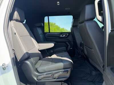 2024 Chevrolet Suburban, $62990. Photo 12