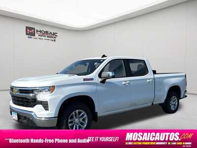 2023 Chevrolet 1500 Crew Cab, $31490. Photo 7