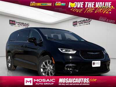 2026 Chrysler Pacifica, $40550. Photo 1