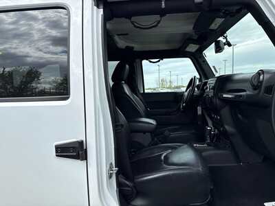 2015 Jeep Wrangler Unlimited, $14490. Photo 11