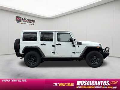 2015 Jeep Wrangler Unlimited, $14490. Photo 8