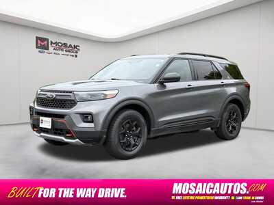 2022 Ford Explorer, $28000. Photo 3