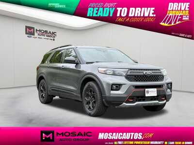 2022 Ford Explorer, $28000. Photo 1