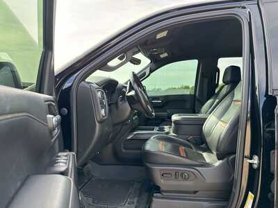 2021 GMC 1500 Crew Cab, $39280. Photo 6