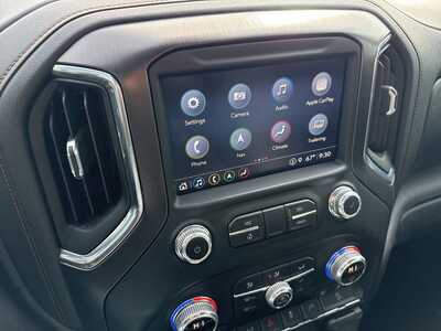 2021 GMC 1500 Crew Cab, $39280. Photo 8