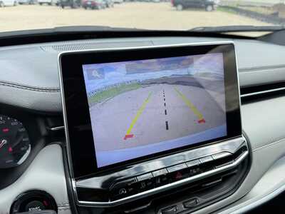 2025 Jeep Compass, $0. Photo 11