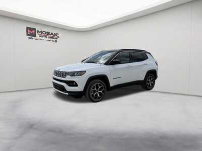 2025 Jeep Compass, $0. Photo 4