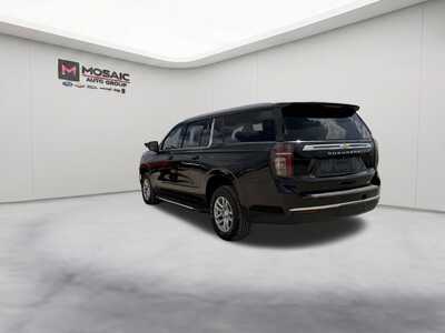 2024 Chevrolet Suburban, $0. Photo 7