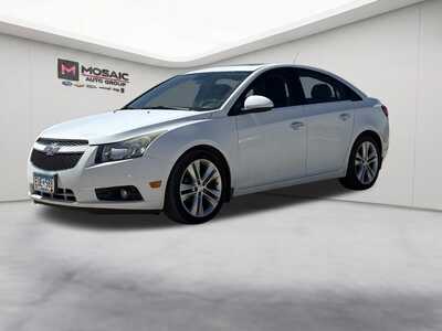 2013 Chevrolet Cruze, $6490. Photo 3