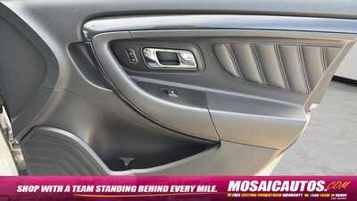 2015 Ford Taurus, $14990. Photo 9