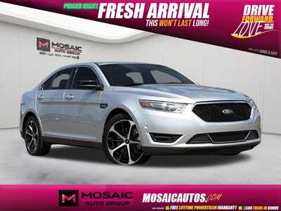 2015 Ford Taurus, $14990. Photo 1