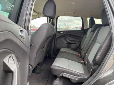 2017 Ford Escape, $8990. Photo 8