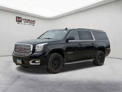 2018 GMC Yukon XL, $22000. Photo 4