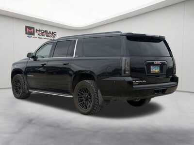 2018 GMC Yukon XL, $22000. Photo 7