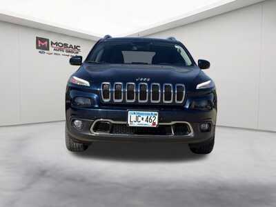2018 Jeep Cherokee, $13130. Photo 3