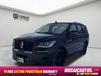 2024 Lincoln Navigator, $72990. Photo 3