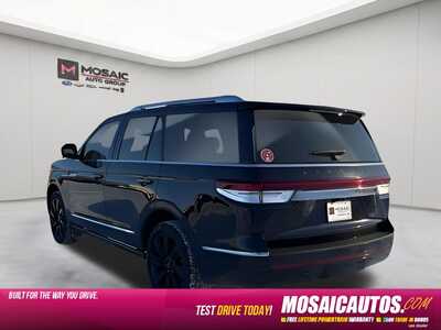 2024 Lincoln Navigator, $72990. Photo 5