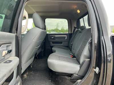 2017 RAM 3500, $0. Photo 8
