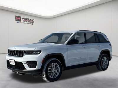 2026 Jeep Grand Cherokee, $36385. Photo 7
