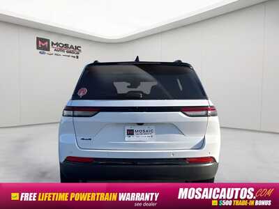 2025 Jeep Grand Cherokee, $42938. Photo 5
