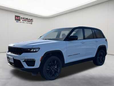 2025 Jeep Grand Cherokee, $42938. Photo 8