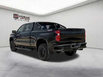2022 Chevrolet 1500 Crew Cab, $30790. Photo 7