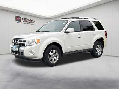2012 Ford Escape, $4000. Photo 4
