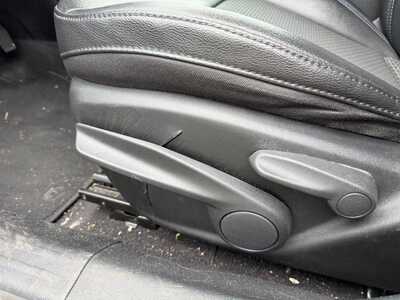 2024 Jeep Compass, $21990. Photo 9