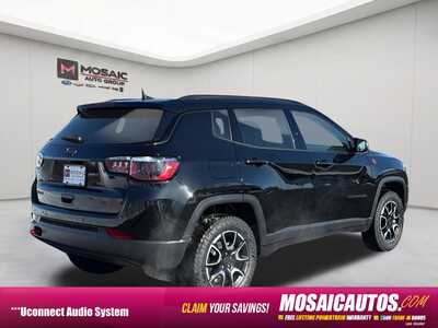 2026 Jeep Compass, $28834. Photo 2