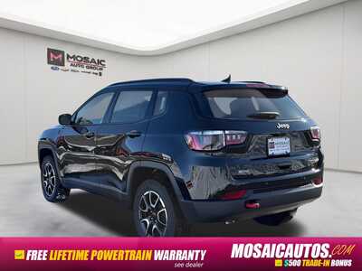 2026 Jeep Compass, $28834. Photo 5