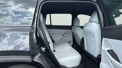2026 Jeep Cherokee, $37315. Photo 12