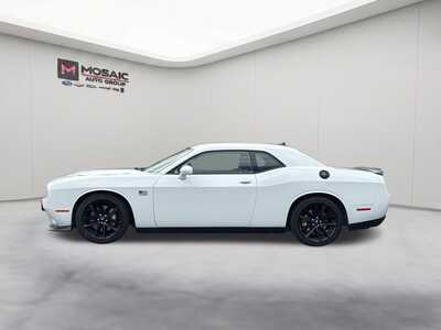 2019 Dodge Challenger, $35990. Photo 5