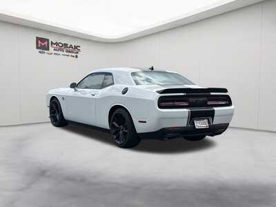 2019 Dodge Challenger, $35990. Photo 7