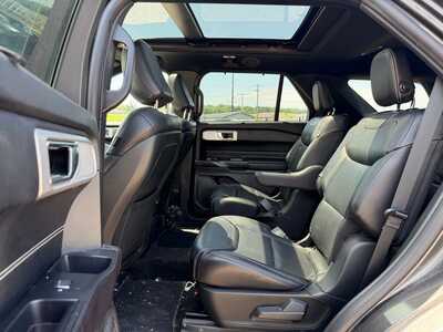 2020 Ford Explorer, $0. Photo 8