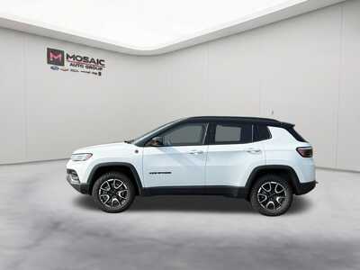 2026 Jeep Compass, $29490. Photo 5