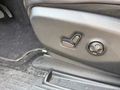 2025 Chrysler Pacifica, $34990. Photo 11