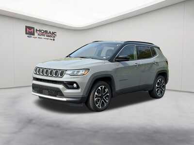 2024 Jeep Compass, $22990. Photo 4